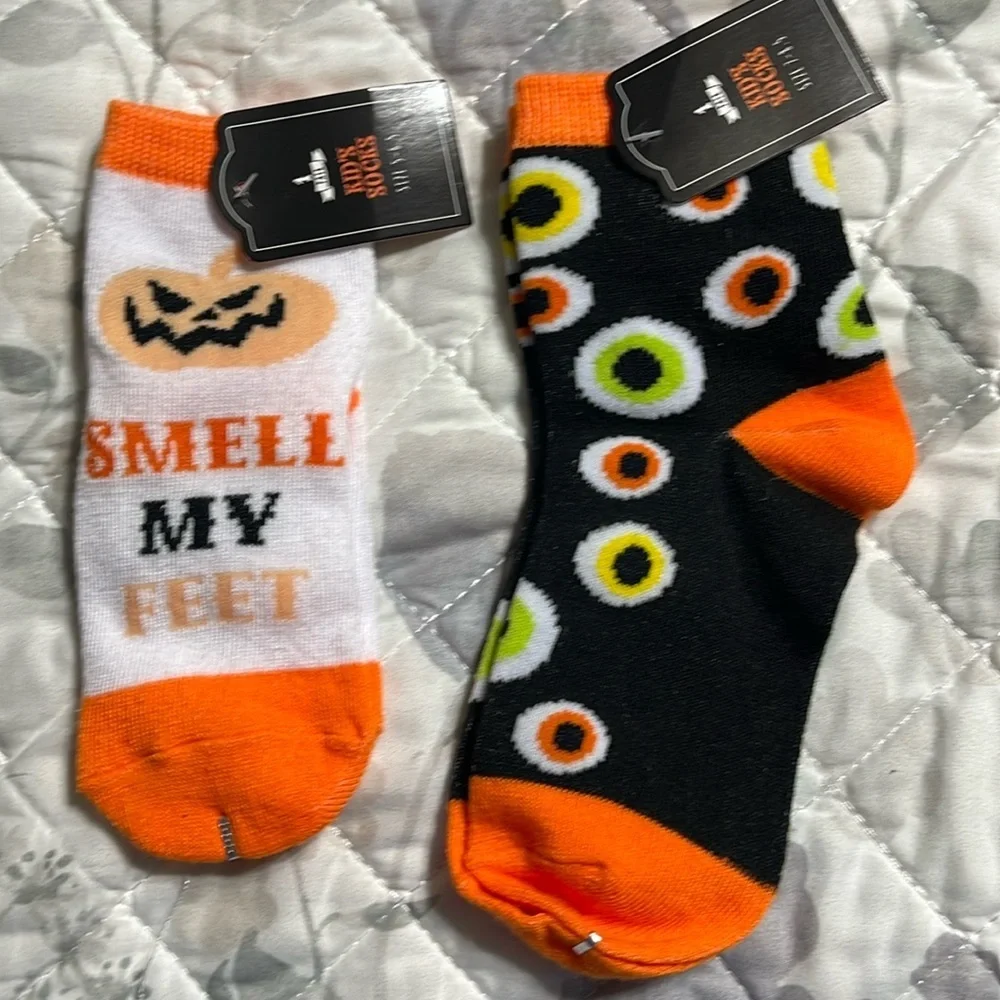 New two pair of kid’s Halloween socks